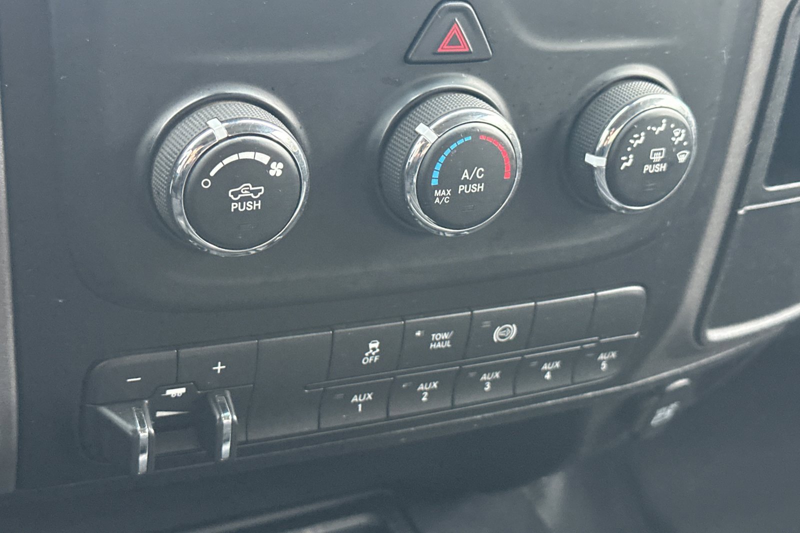 Used 2017 RAM 3500 Tradesman image 18