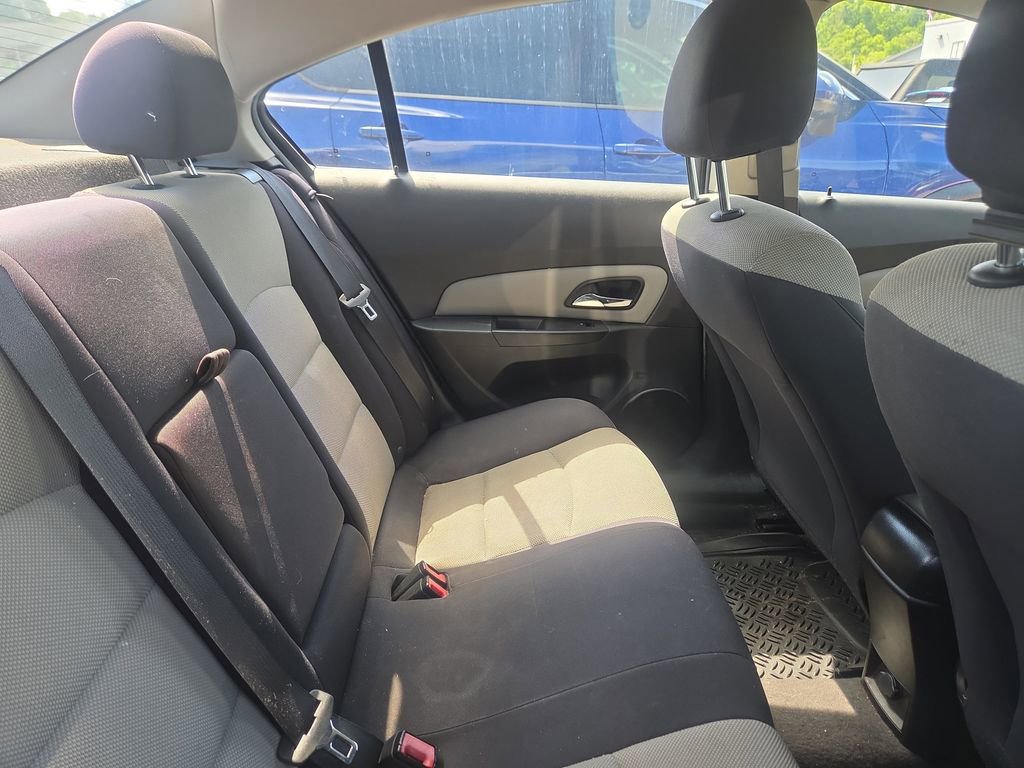 Used 2012 Chevrolet Cruze LS w/ Connectivity Package FWD image 12