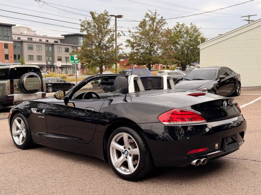 Used 2015 BMW Z4 sDrive28i RWD image 5