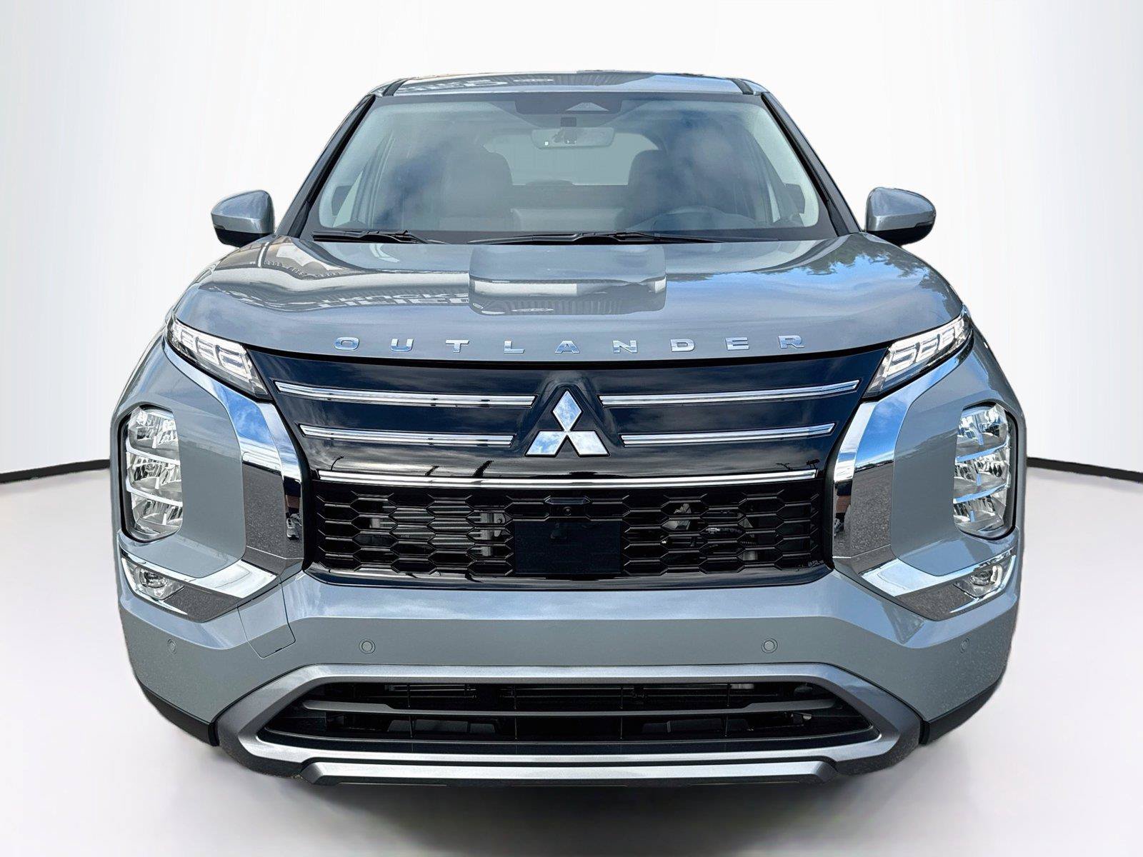 New 2026 Mitsubishi Outlander SE FWD image 8