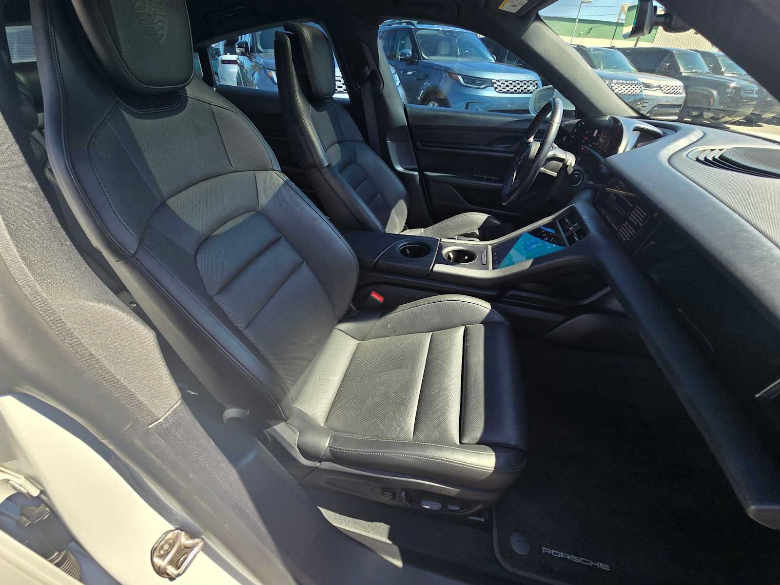 Used 2021 Porsche Taycan RWD image 11