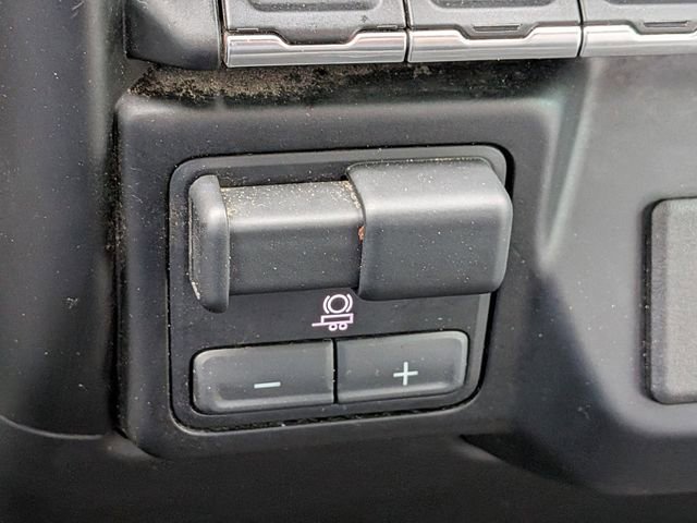 Used 2022 Chevrolet Silverado 2500 LTZ image 23