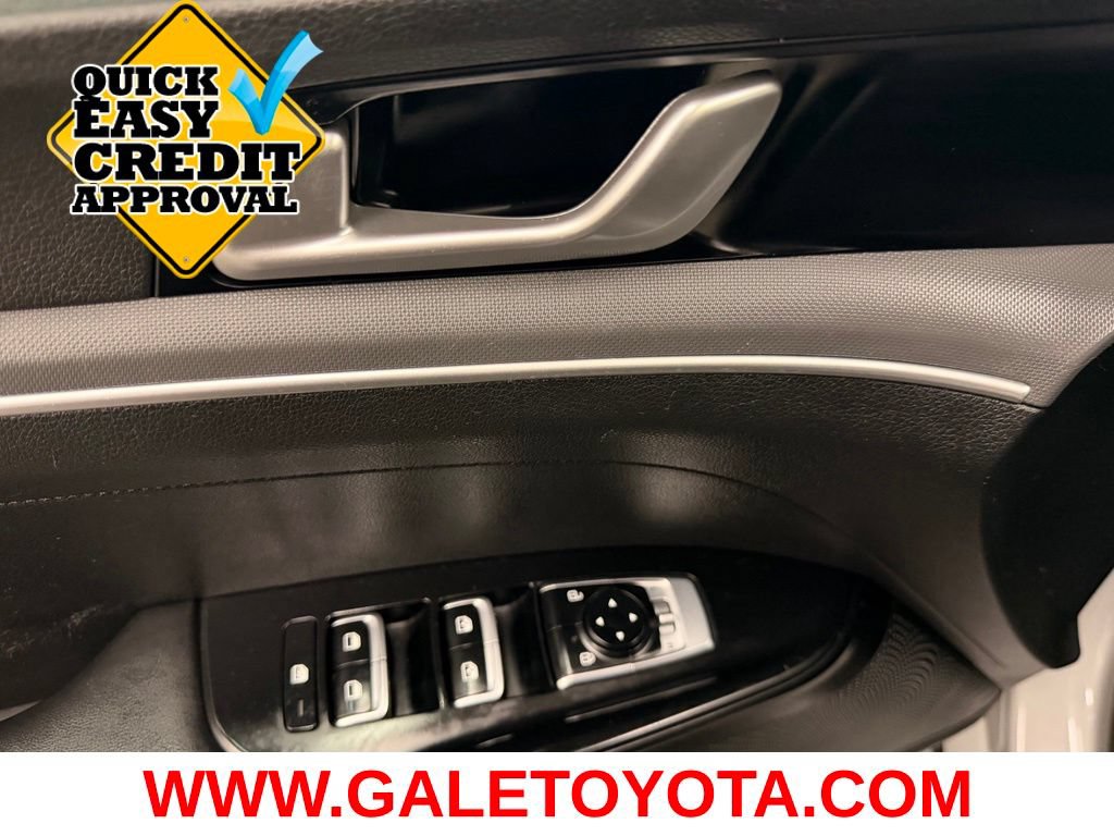 Used 2022 Kia K5 GT-Line AWD/4WD image 15