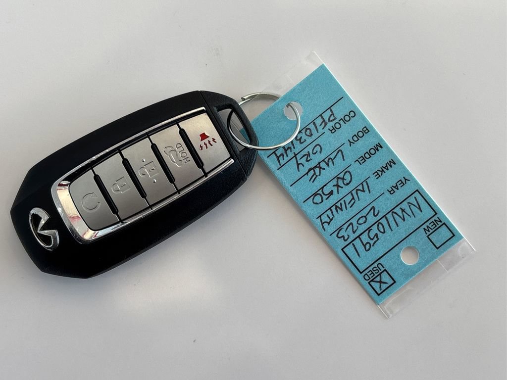 Used 2023 INFINITI QX50 Luxe image 40