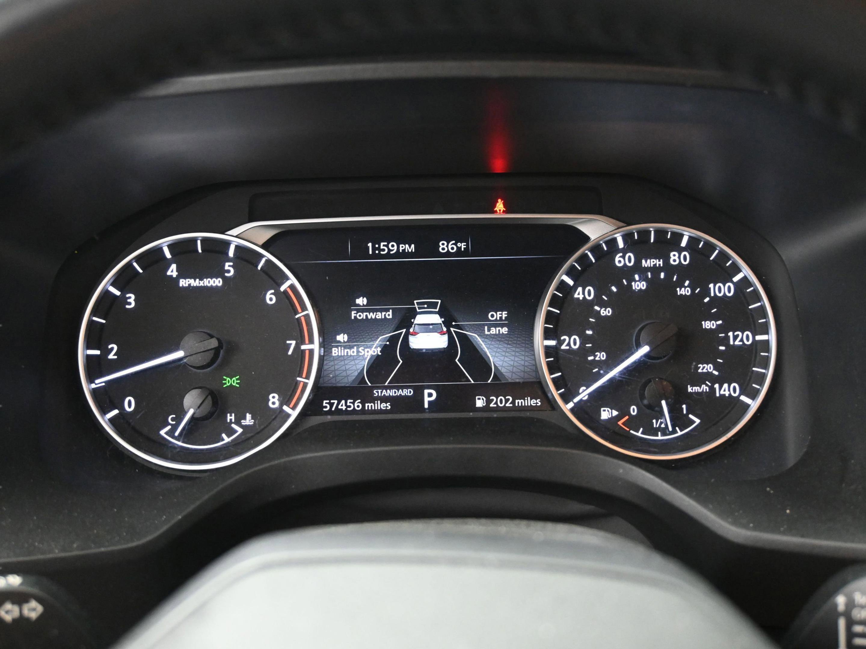 Used 2025 Nissan Rogue SV image 26