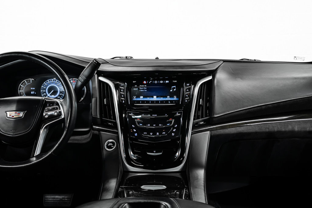 Used 2020 Cadillac Escalade Platinum RWD image 23