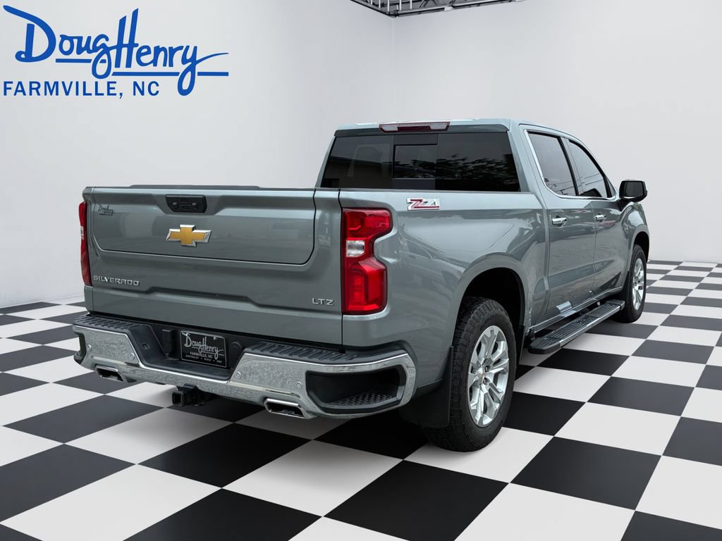 Used 2025 Chevrolet Silverado 1500 LTZ w/ LTZ Premium Package AWD/4WD image 5