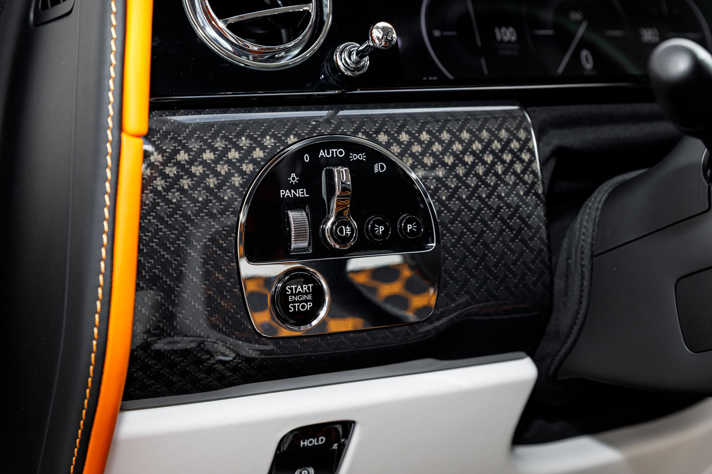 Certified 2026 Rolls-Royce Cullinan Black Badge AWD/4WD image 27