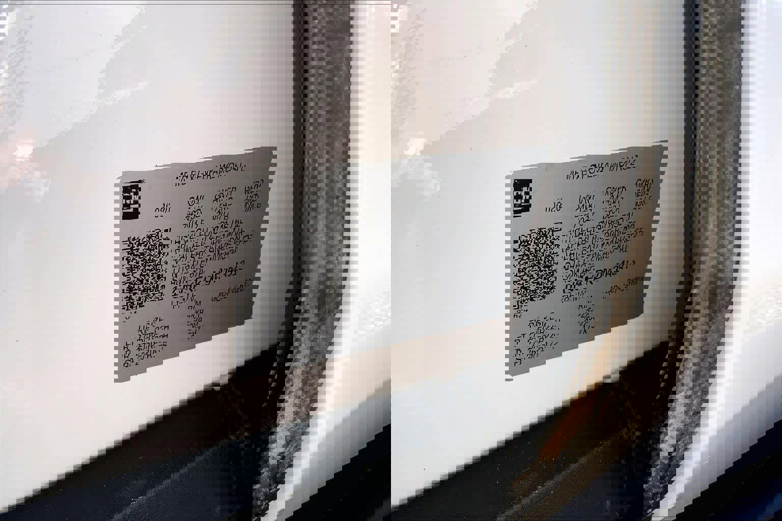 Used 2021 Chevrolet Suburban Premier w/ Premium Package image 37