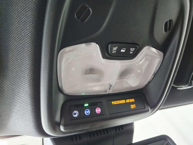 Used 2024 Chevrolet Colorado Z71 w/ Z71 Convenience Package 2 image 29