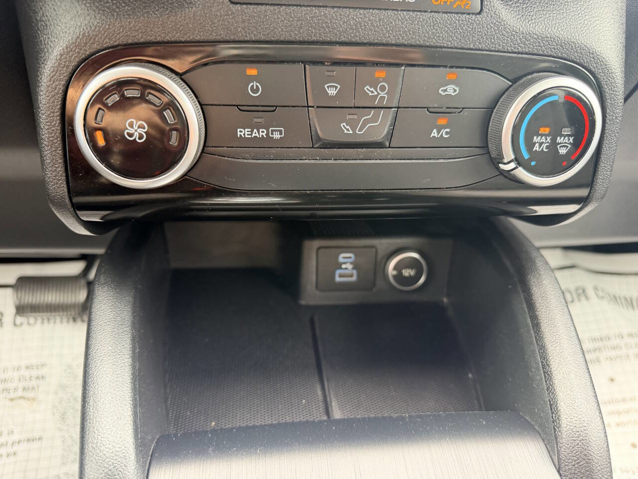 Used 2021 Ford Escape SE FWD image 29
