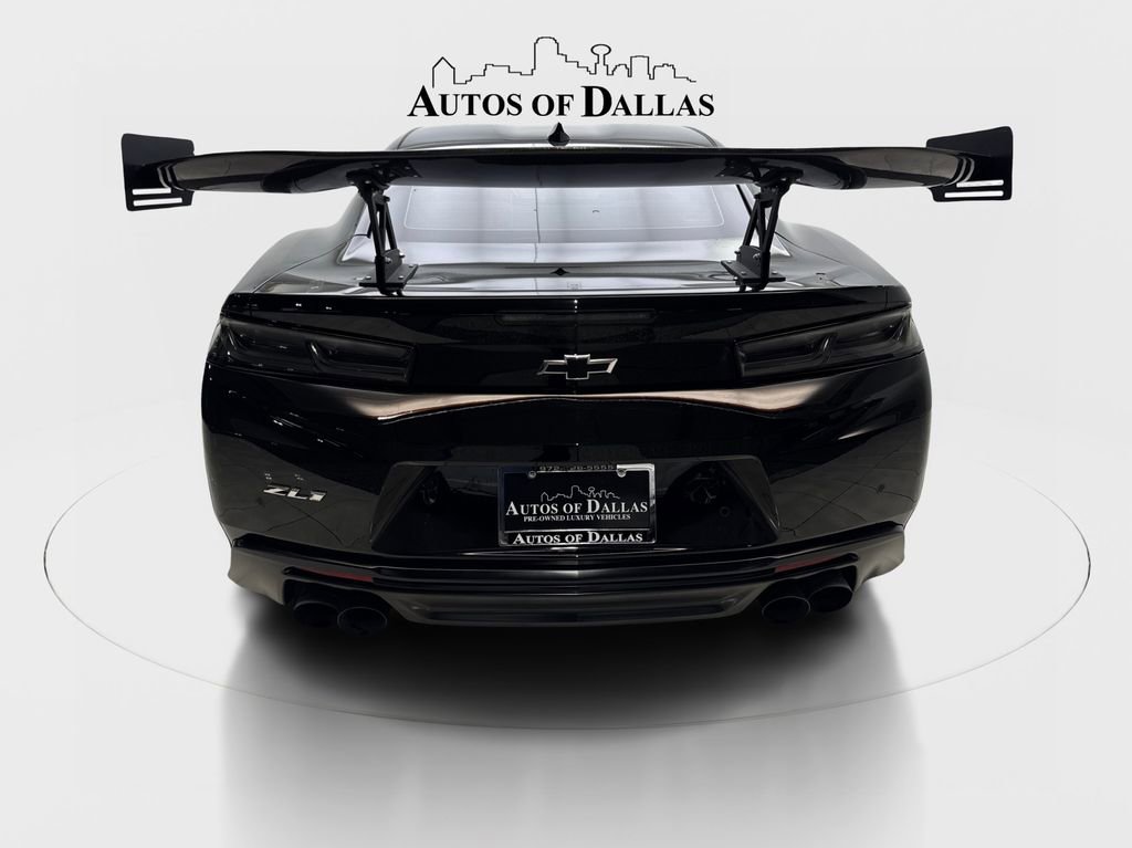 Used 2018 Chevrolet Camaro ZL1 RWD image 7