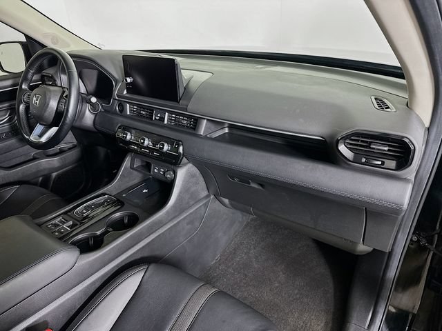 Used 2025 Honda Pilot EX-L image 34