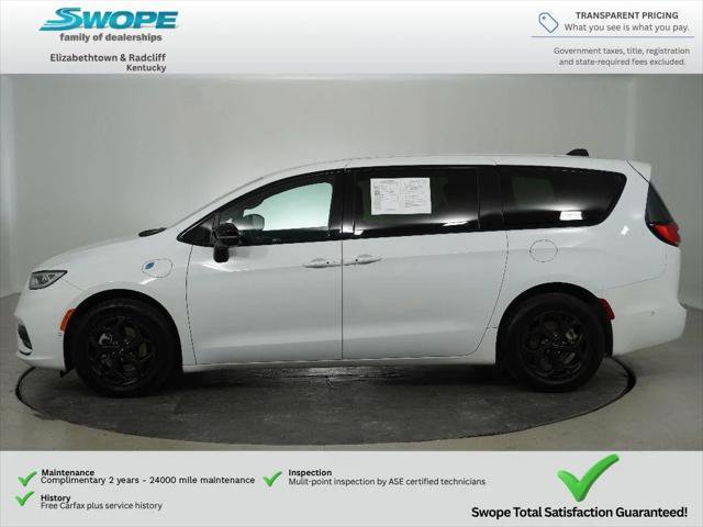 Used 2024 Chrysler Pacifica Limited FWD image 6