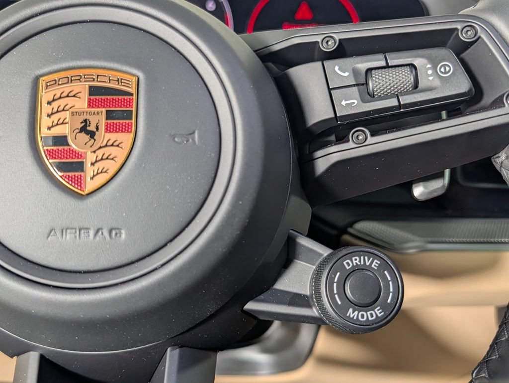 New 2026 Porsche Cayenne Coupe AWD/4WD image 39