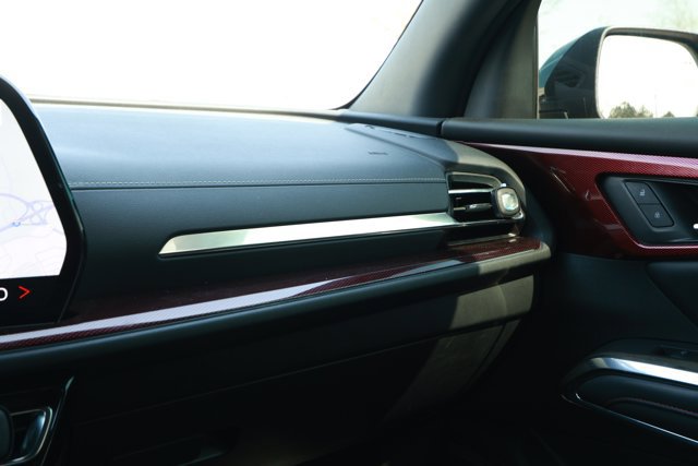 Used 2024 Chevrolet Traverse Z71 image 26