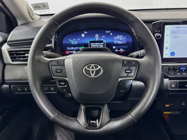 Used 2025 Toyota Camry XLE w/ Premium Plus Package AWD/4WD image 17