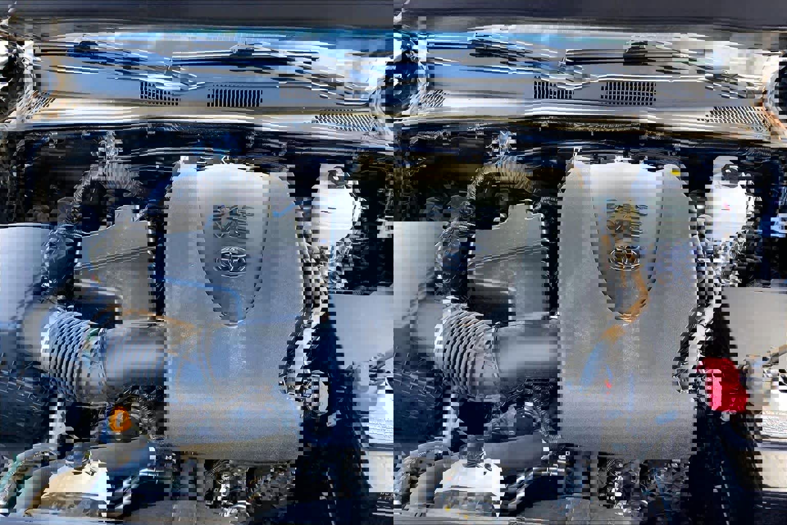 Used 2023 Toyota Tacoma TRD Off-Road image 32