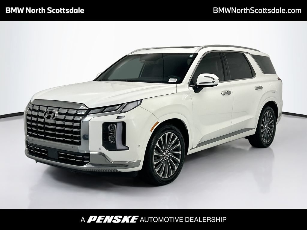 Used 2024 Hyundai Palisade Calligraphy FWD image 1