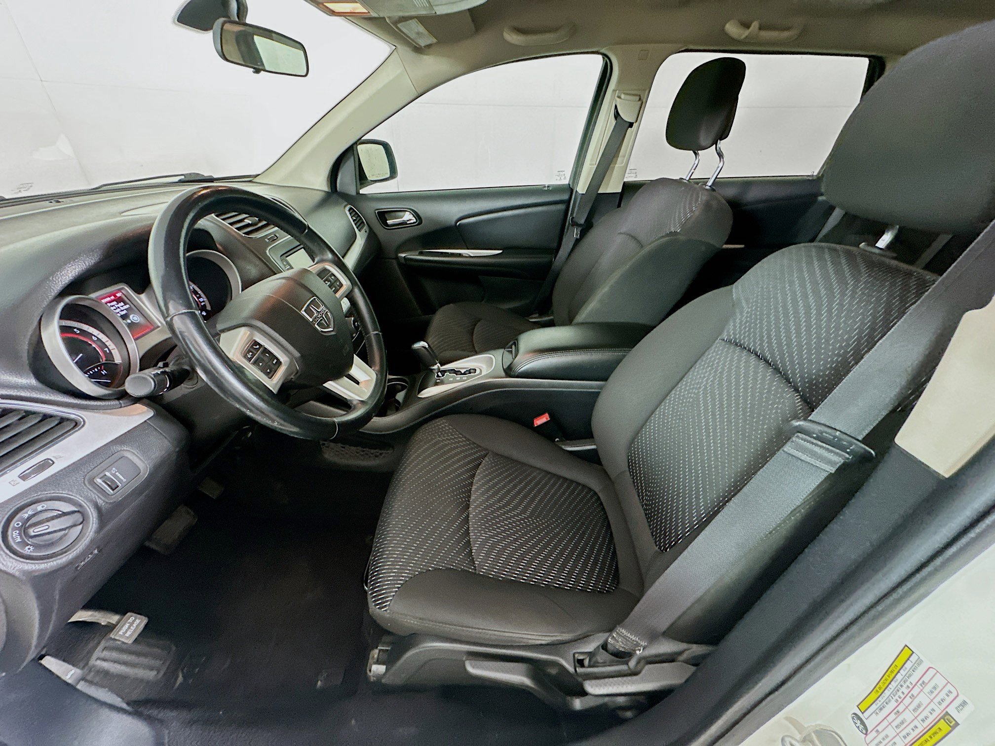 Used 2018 Dodge Journey SE w/ Popular Equipment Group FWD image 12