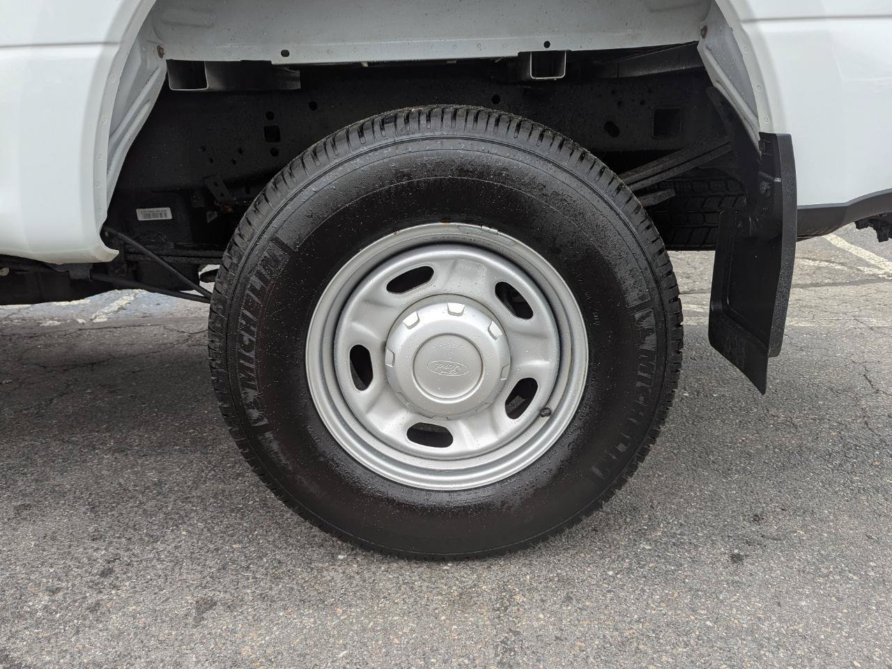 Used 2022 Ford F250 XL w/ Power Equipment Group AWD/4WD image 39