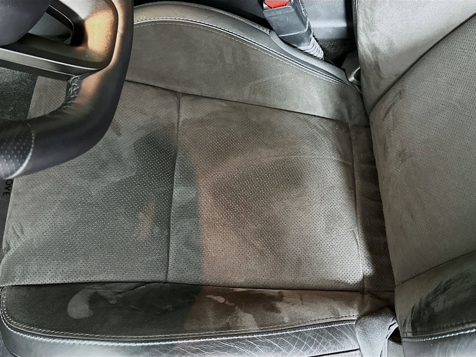 Used 2023 Dodge Challenger R/T Scat Pack RWD image 19