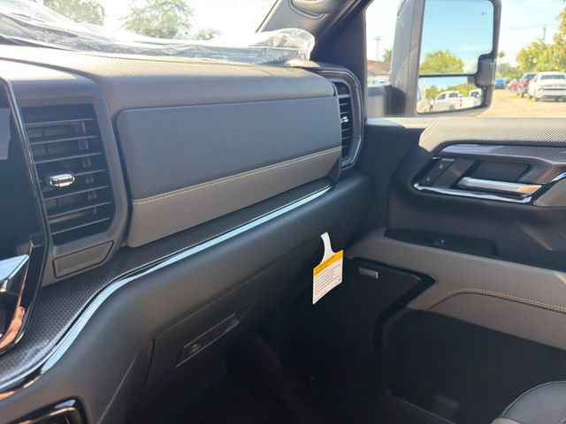 New 2026 Chevrolet Silverado 2500 ZR2 w/ LPO, Dark Essentials Package AWD/4WD image 31