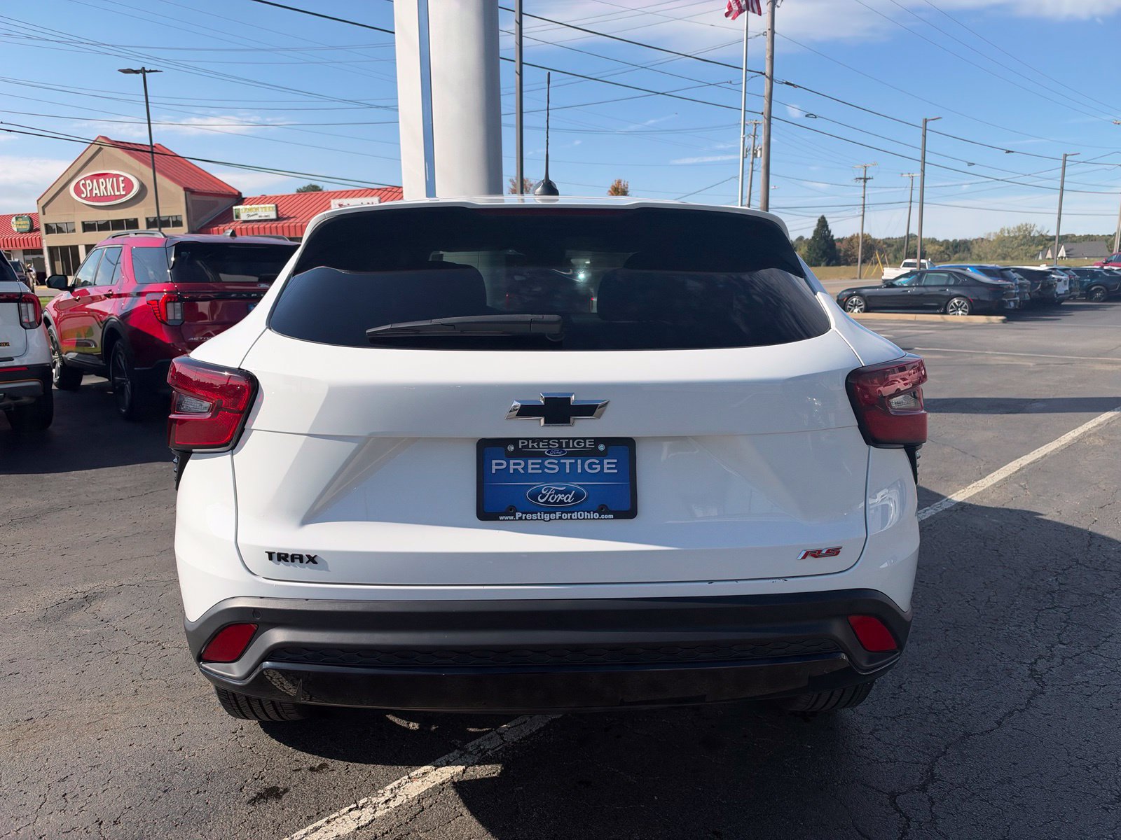 Used 2024 Chevrolet Trax RS w/ Driver Confidence Package FWD image 4
