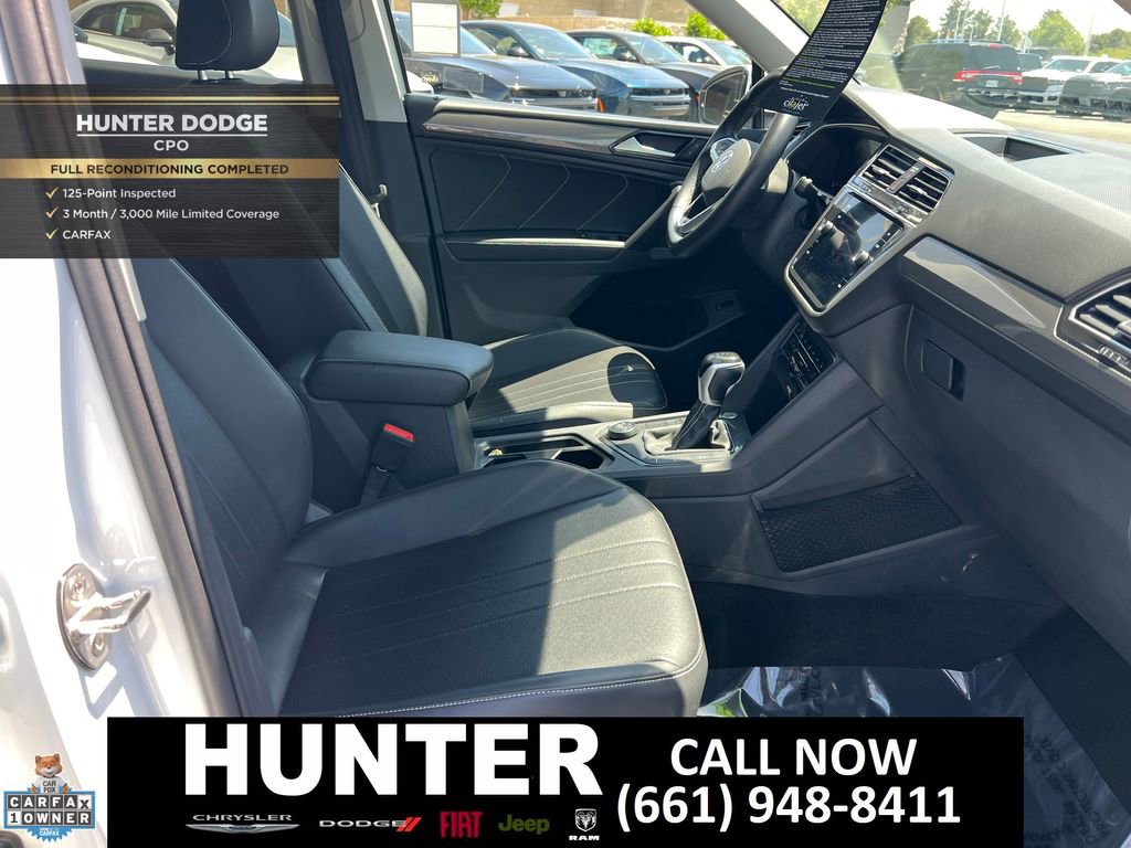 Used 2024 Volkswagen Tiguan SE AWD/4WD image 17