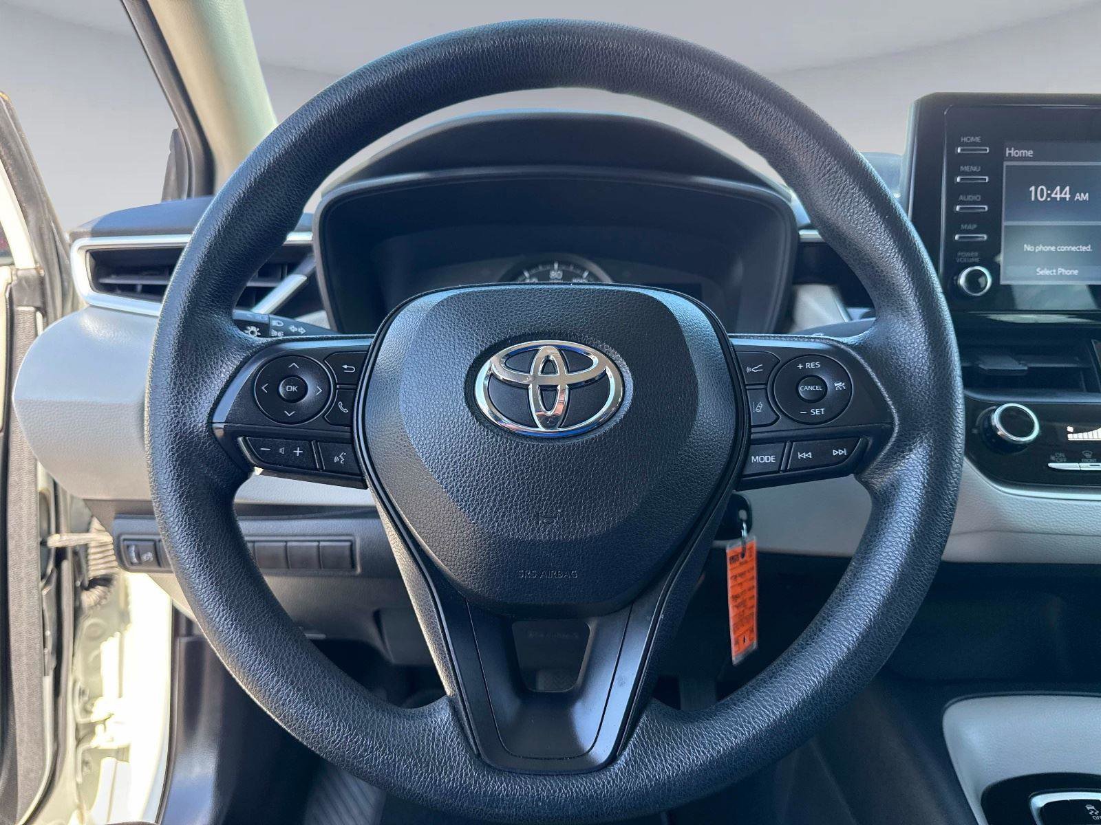 Used 2020 Toyota Corolla L FWD image 23