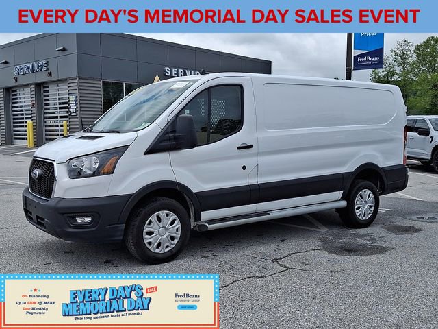 Used 2024 Ford Transit 250 Low Roof w/ Exterior Upgrade Package RWD image 5