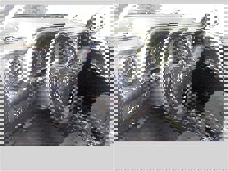 Used 2018 Toyota RAV4 XLE image 3