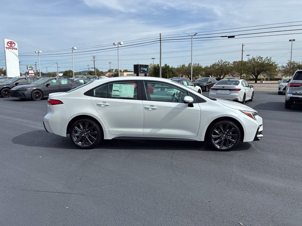 New 2027 Toyota Corolla SE FWD image 5