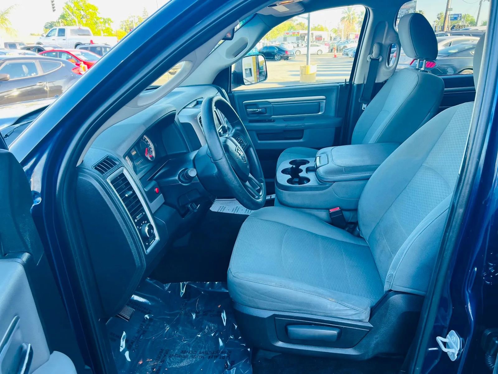 Used 2016 RAM 1500 Classic SLT RWD image 11