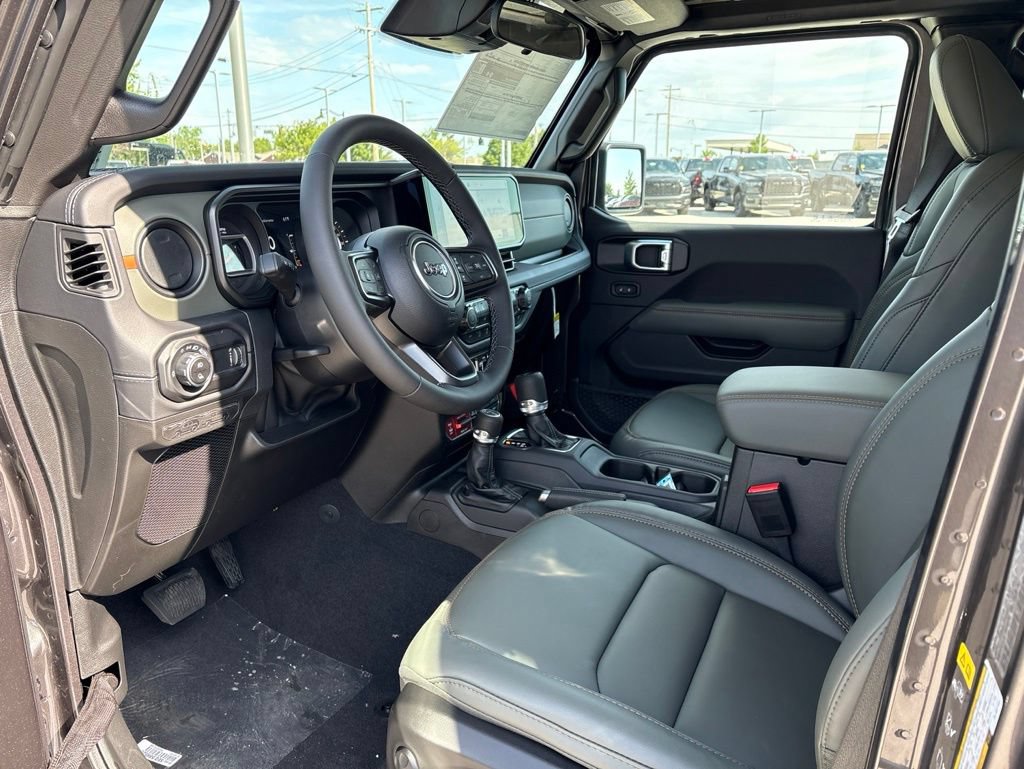 New 2026 Jeep Gladiator Mojave AWD/4WD image 7