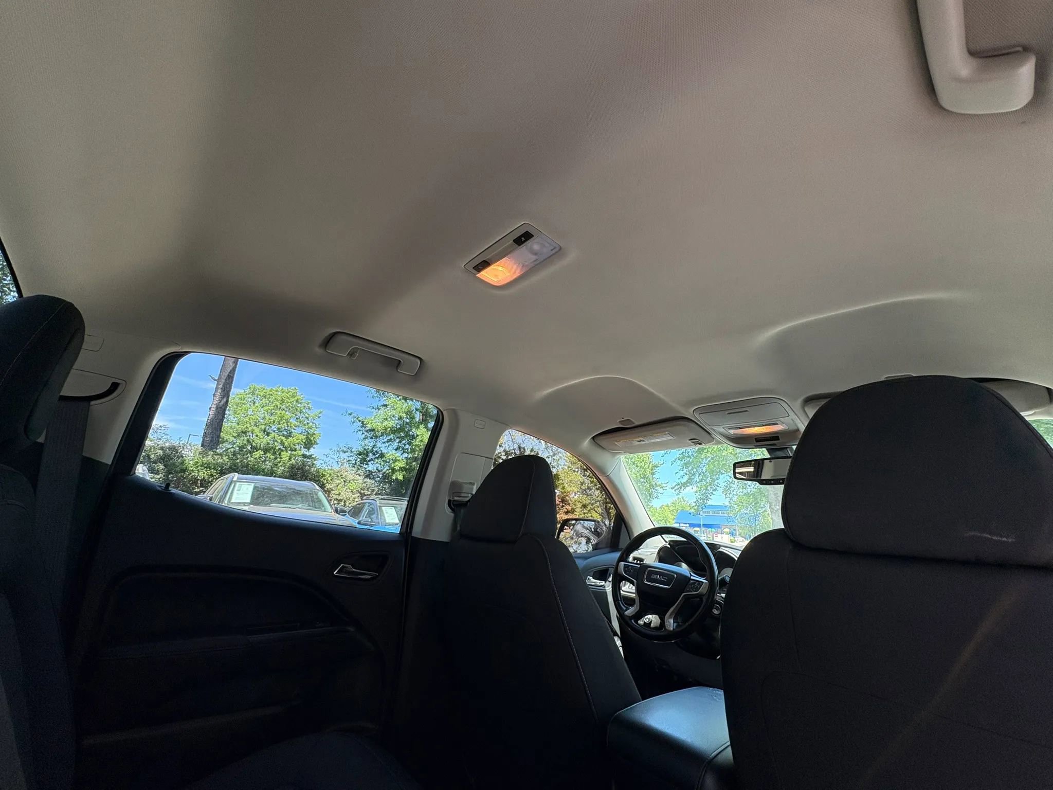 Used 2019 GMC Canyon SLE AWD/4WD image 16