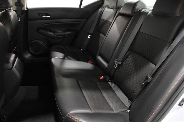 Used 2024 Nissan Altima 2.5 SR FWD image 17