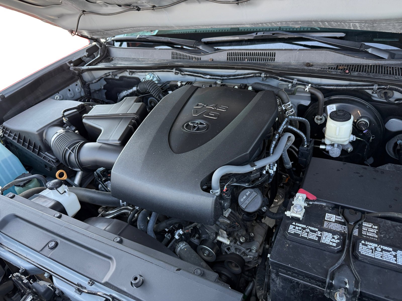 Used 2021 Toyota Tacoma SR5 w/ Blackout Package (TMS) image 13