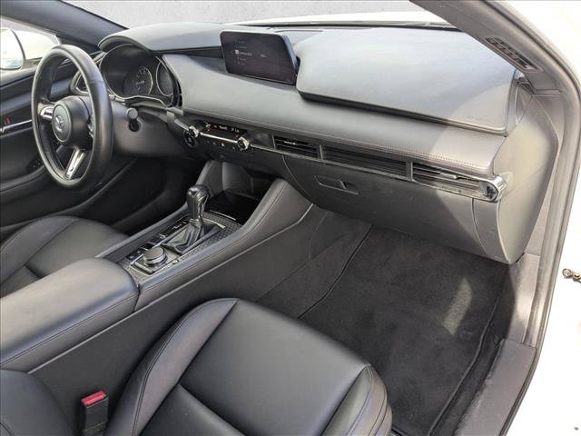 Used 2019 MAZDA MAZDA3 Hatchback w/ Preferred Package FWD image 18
