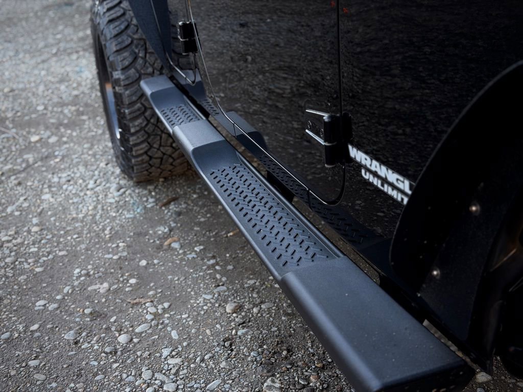 Used 2010 Jeep Wrangler Unlimited Islander image 18