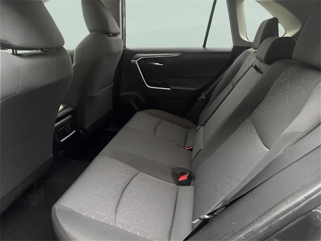 Used 2020 Toyota RAV4 XLE image 11