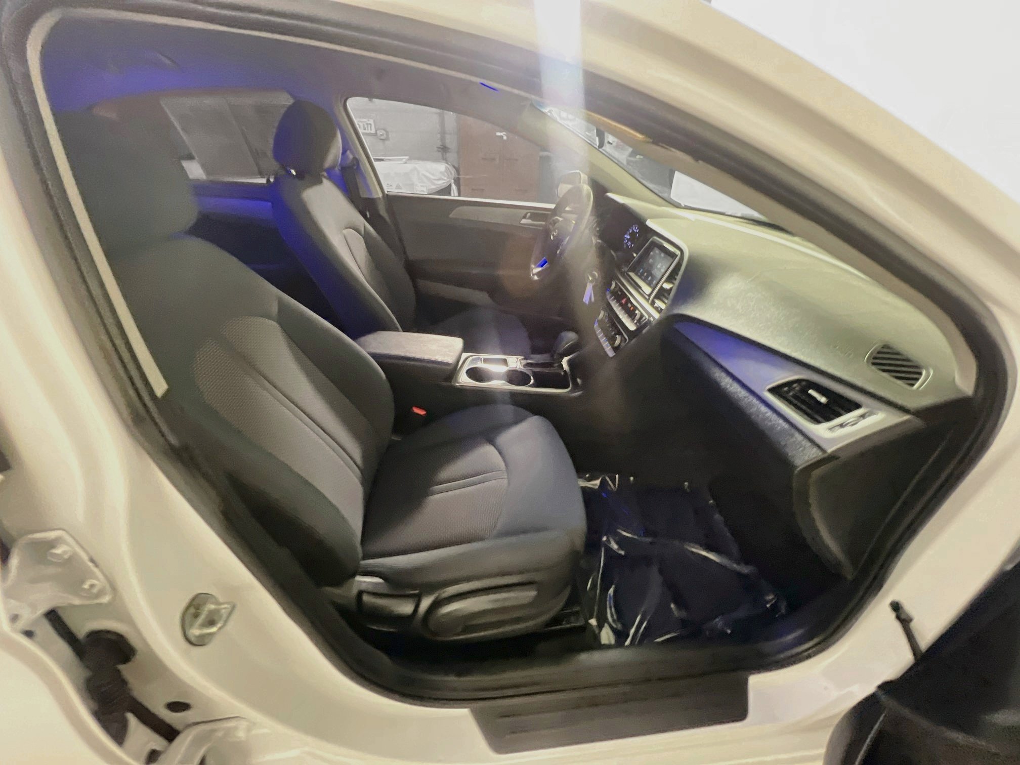 Used 2018 Hyundai Sonata SE FWD image 31
