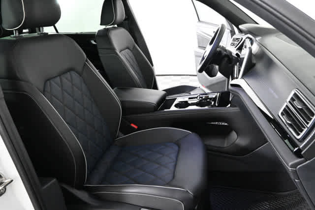 New 2026 Volkswagen Atlas Cross Sport SEL Premium R-Line image 35