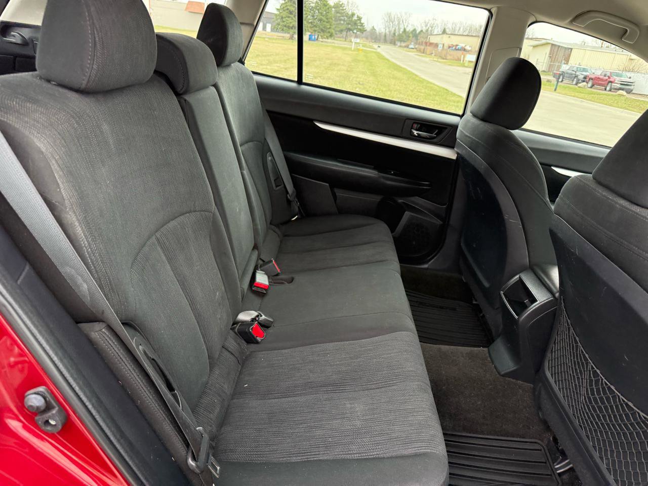 Used 2014 Subaru Outback 2.5i w/ Alloy Wheel Package image 21