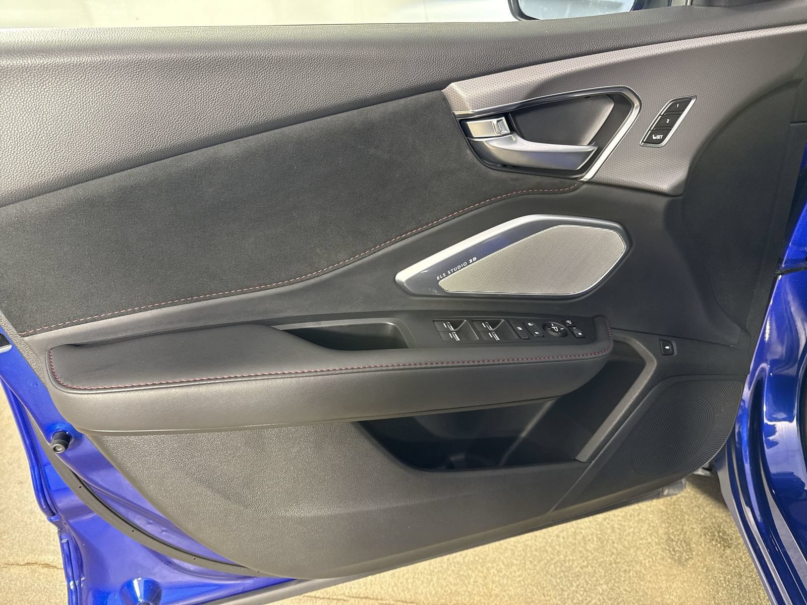 Used 2025 Acura RDX w/ Advance Package AWD/4WD image 22