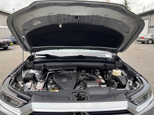 Used 2025 Toyota Grand Highlander AWD image 27
