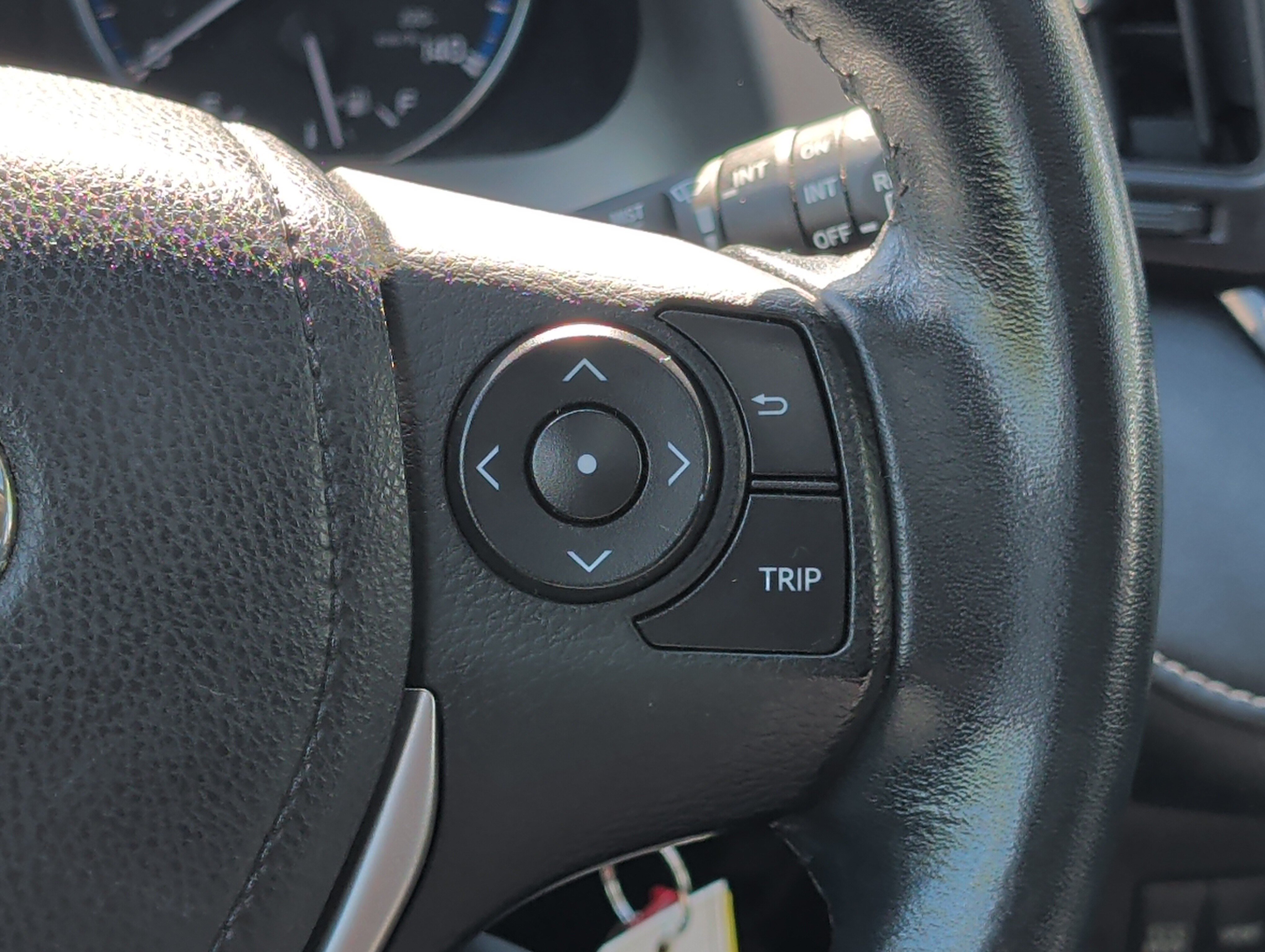 Used 2016 Toyota RAV4 XLE AWD/4WD image 27