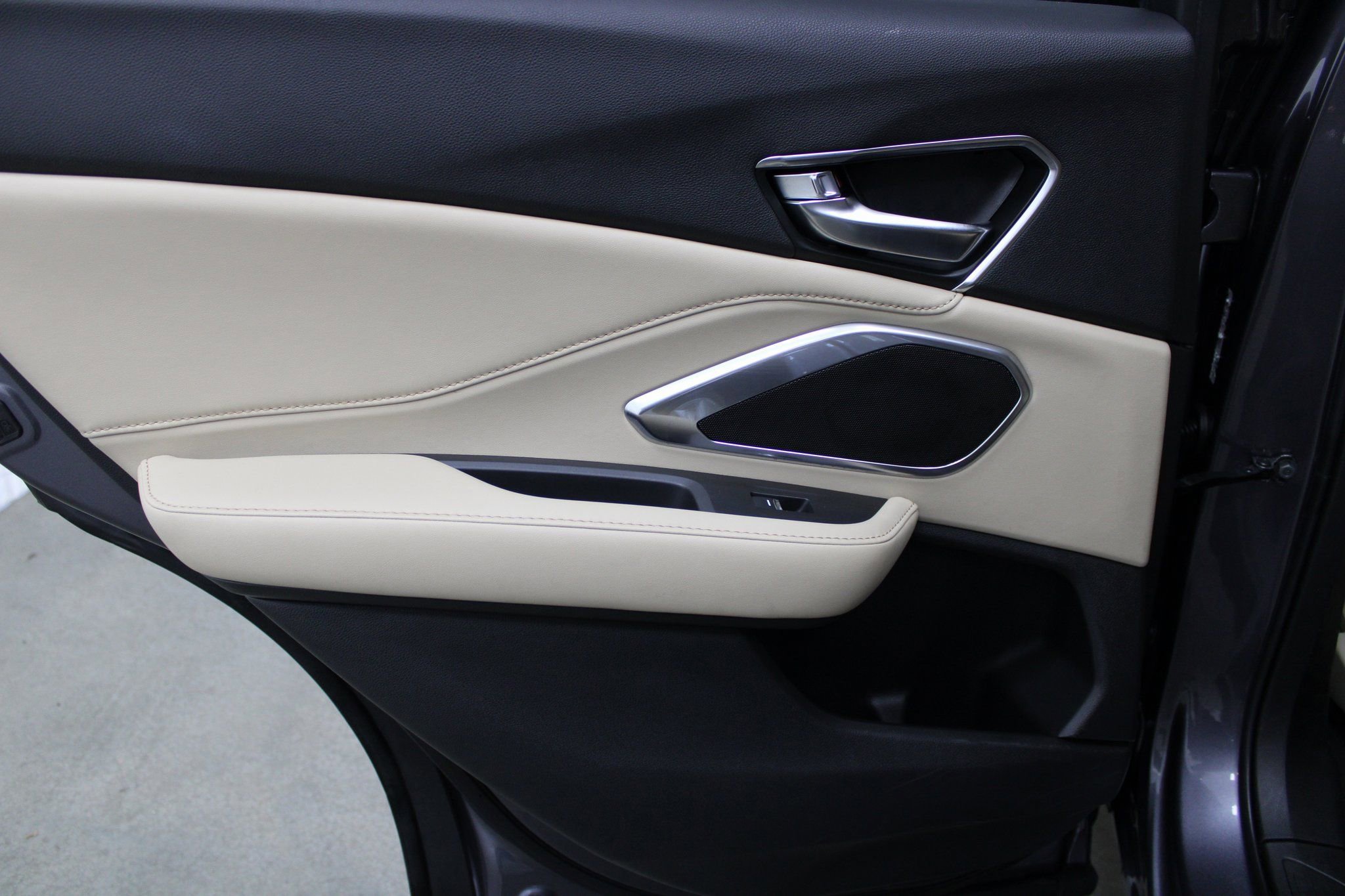 Used 2019 Acura RDX AWD image 21