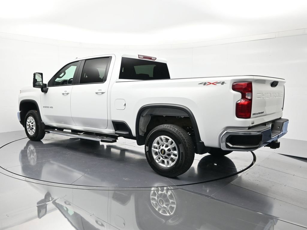 Used 2025 Chevrolet Silverado 2500 LT w/ Convenience Package AWD/4WD image 7