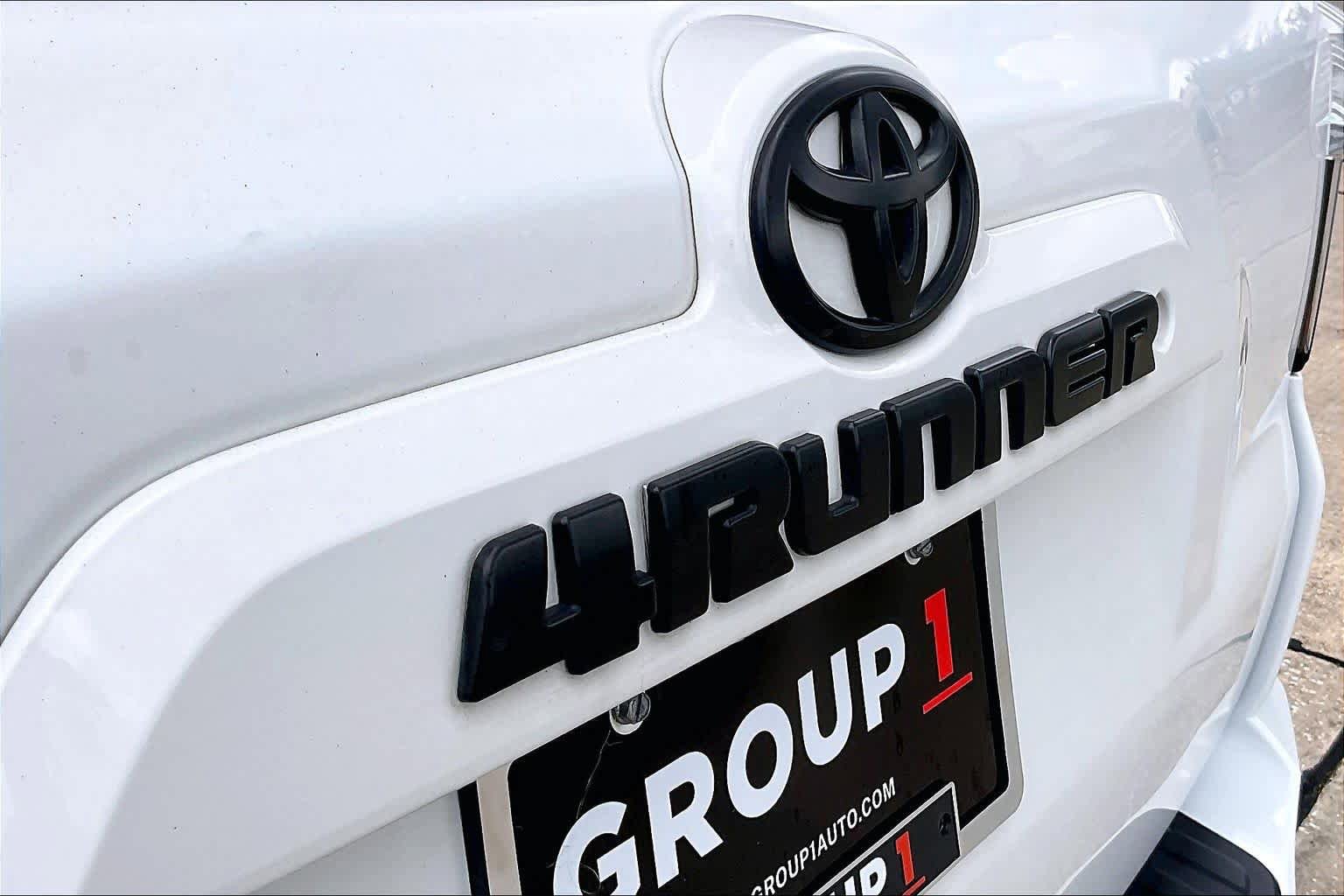 Used 2014 Toyota 4Runner SR5 Premium RWD image 31